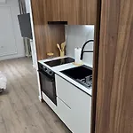 Stay-five Brand New 2 Modern In Center - Self Check-in * Tirana