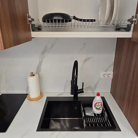 Apartment Stay-five Brand New Modern In Center - Self Check-in