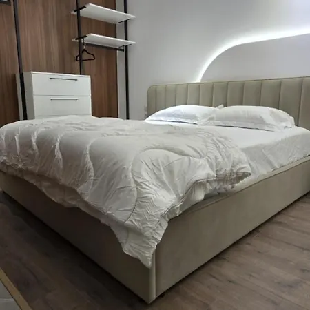 Stay-five Brand New Modern In Center - Self Check-in Appartement Tirana