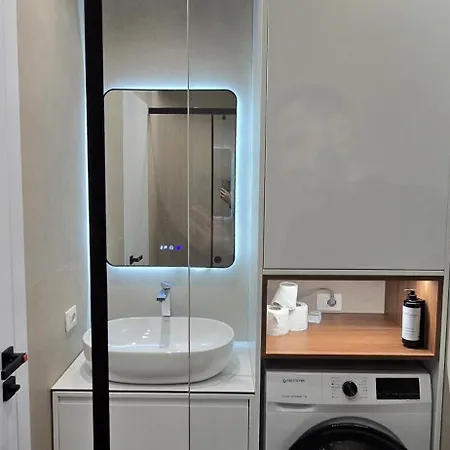 Διαμέρισμα Stay-five Brand New 2 Modern In Center - Self Check-in