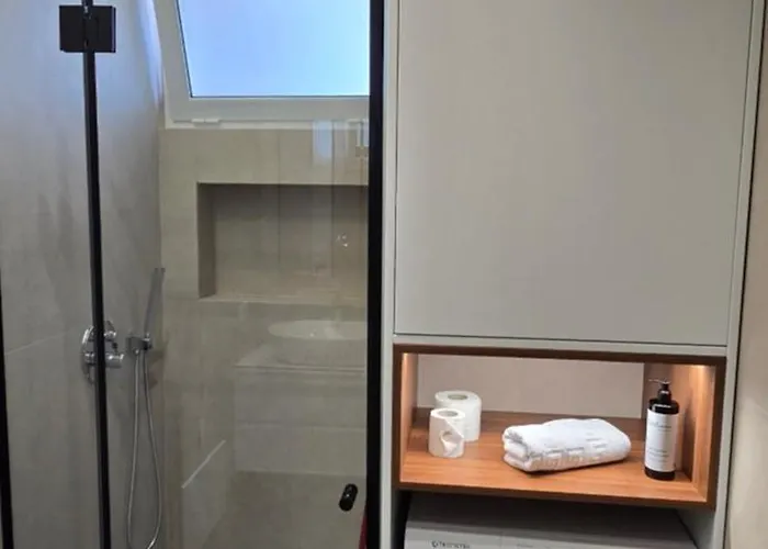 Apartment Stay-five Brand New Modern In Center - Self Check-in