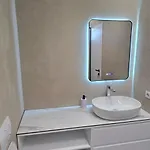 Stay-five Brand New 2 Modern In Center - Self Check-in * Tirana