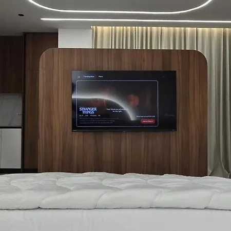 Apartment Stay-five Brand New 2 Modern In Center - Self Check-in *