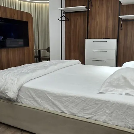 Lägenhet Stay-five Brand New 2 Modern In Center - Self Check-in Tirana