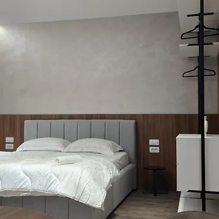Apartment Stay-five Brand New Modern In Center - Self Check-in *