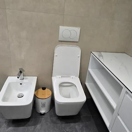 Stay-five Brand New Modern In Center - Self Check-in Apartmán Tirana