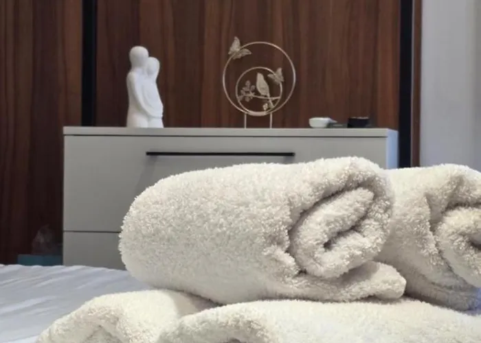 Stay-five Brand New 2 Modern In Center - Self Check-in * Tirana