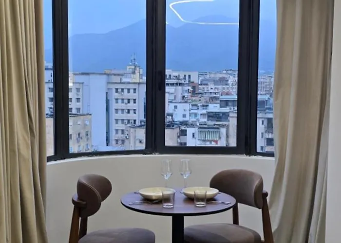 Stay-five Brand New 2 Modern In Center - Self Check-in * Tirana