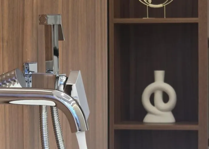 Stay-five Brand New 2 Modern In Center - Self Check-in