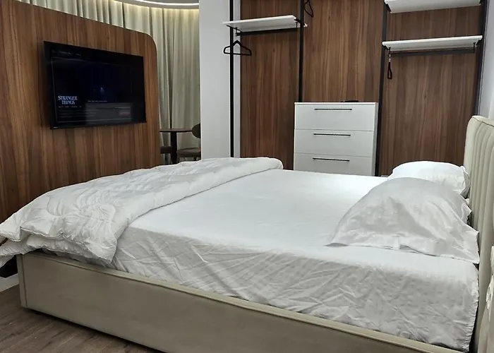 Lägenhet Stay-five Brand New 2 Modern In Center - Self Check-in Tirana