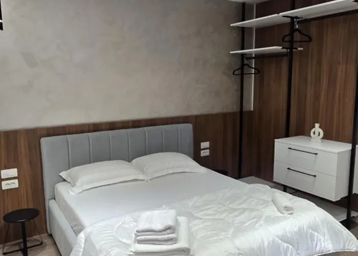 Lägenhet Stay-five Brand New 2 Modern In Center - Self Check-in Tirana