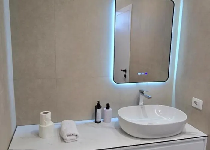 Stay-five Brand New 2 Modern In Center - Self Check-in Lägenhet *